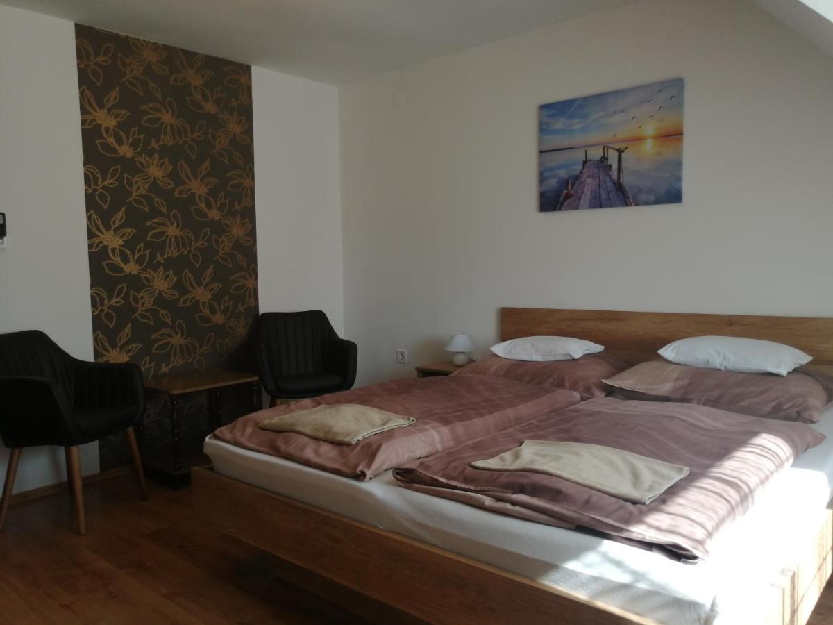 Anita Apartman Bük エクステリア 写真