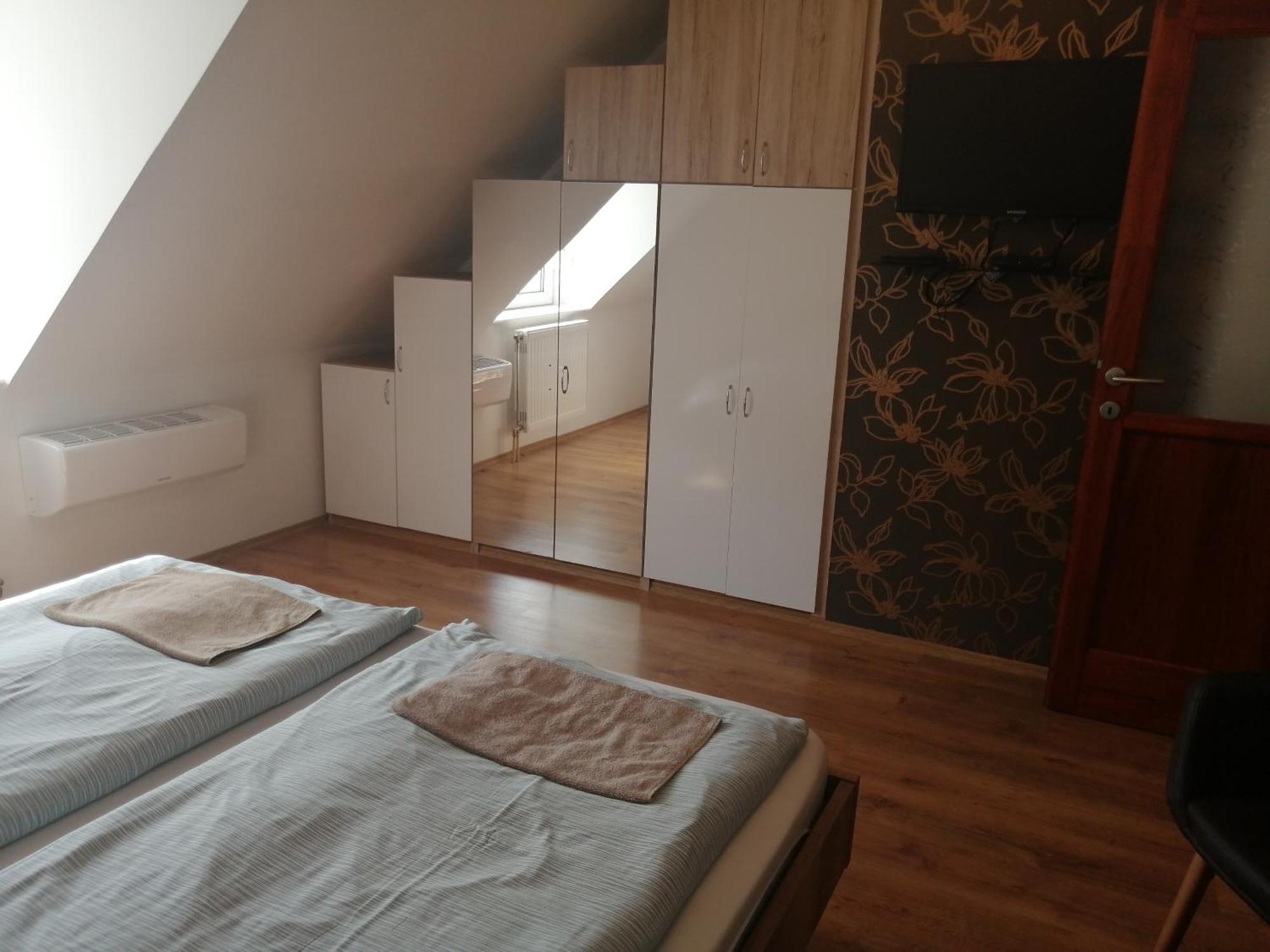 Anita Apartman Bük エクステリア 写真